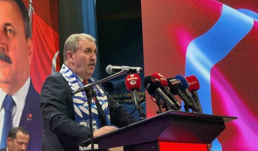 Destici: Türkiye Emperyal Ajandanın Cephe Ülkesi Olmamalı