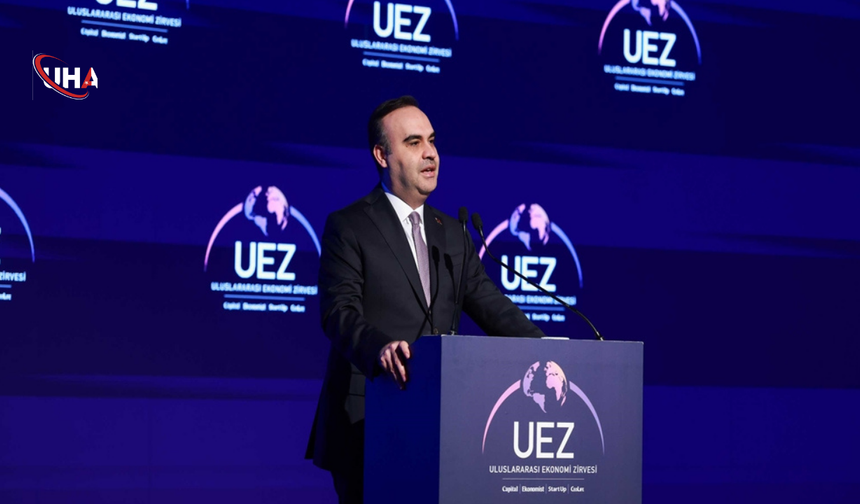Bakan Mehmet Fatih Kacır: Türkiye Küresel Ticaretin Yeni Merkezi Olacak