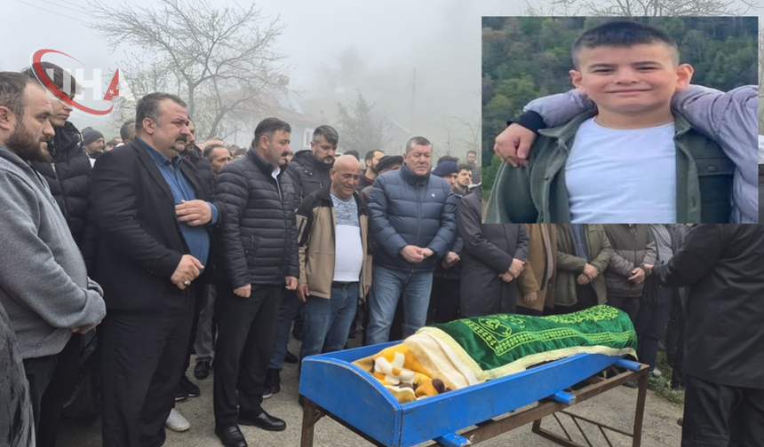 Acı Veda: Boğularak Can Veren Emircan Toprağa Verildi