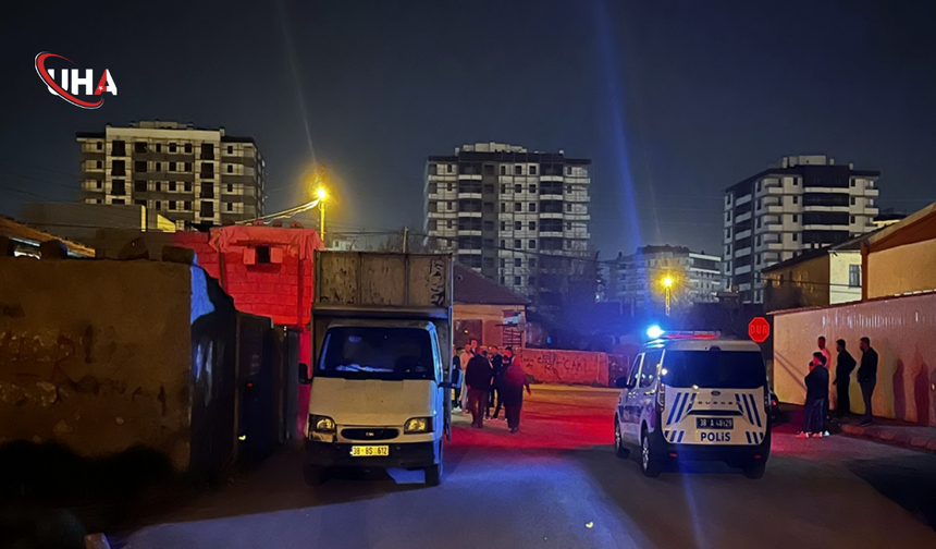 Sokak Ortasında Kanlı Kavga: Kayseri'de 4 Kişi Yaralandı