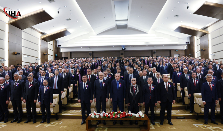 Cumhurbaşkanı Erdoğan, AYM'nin 64'üncü Kuruluş Yıl Dönümü Törenine Katıldı