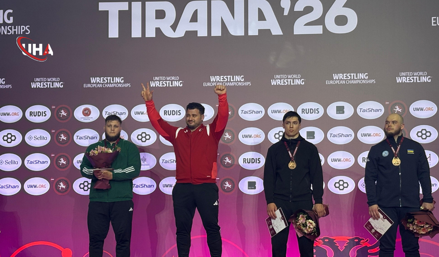 Cumhurbaşkanı Erdoğan'dan Rıza Kayaalp'e Tebrik Telefonu