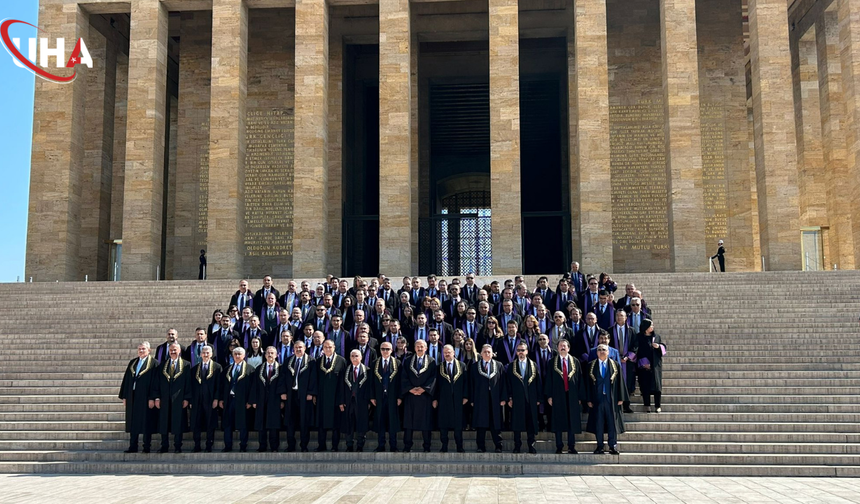 Anayasa Mahkemesi’nden Anıtkabir’e Anlamlı Ziyaret:Hukukun Üstünlüğü Kararlılığıyla Yolumuzdayız