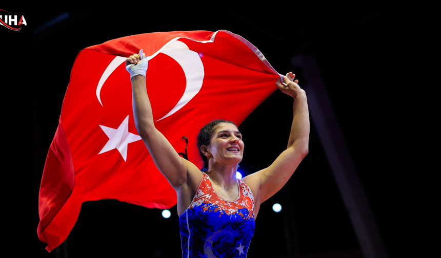 Nesrin Baş'tan Altın Madalya