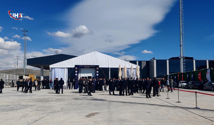 Bakan Bolat: Yenilenen Gürbulak Sınır Kapısı’nın Açılışında Konuştu