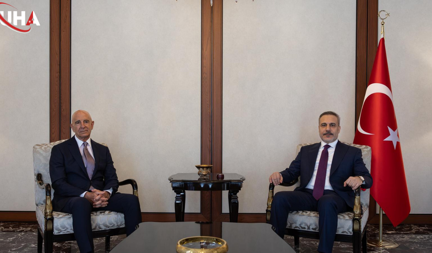 Bakan Fidan, ABD Büyükelçisi Barrack İle Bir Araya Geldi