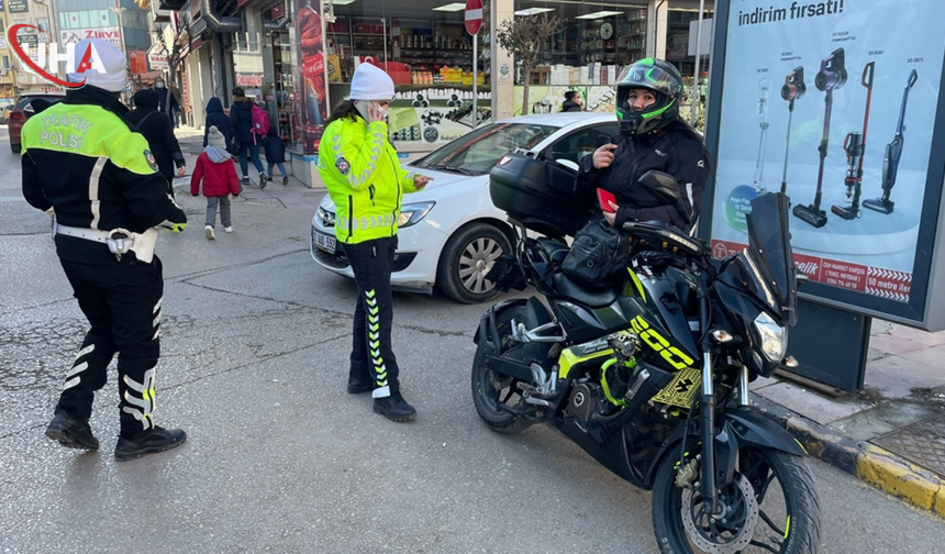 Kural Tanımayan Motosikletlilere Ağır Ceza: 3 Sürücüye 135 Bin Lira Ceza