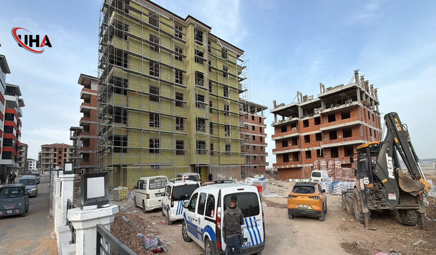 Eskişehir’de İnşaatta Feci Kaza: Yüksekten Düşen İşçi Hayatını Kaybetti