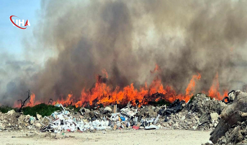 Tekirdağ'da Atık Depolama Tesisinde Alevler Yükseldi