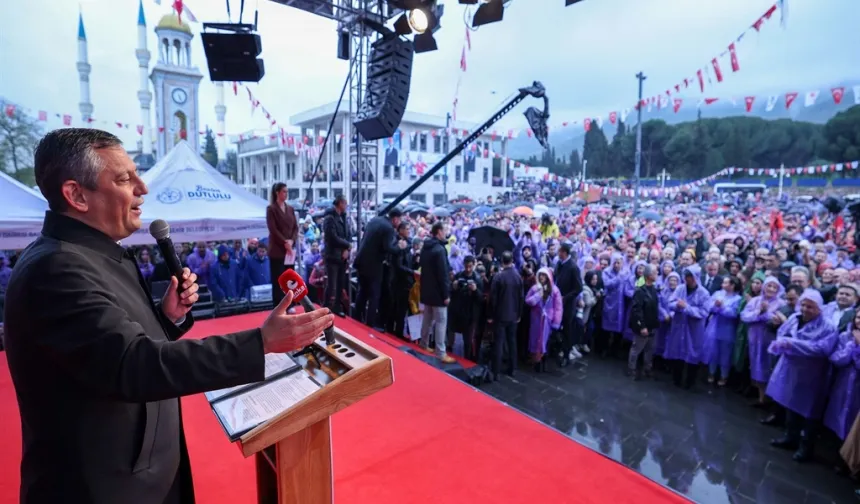 Özgür Özel: Bu Parti, Seyit Onbaşı'nın Partisidir