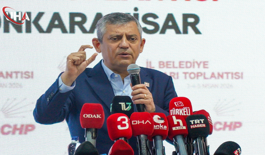 Özgür Özel: Türkiye Dışında Bir Tırnak Makasım Varsa İspatlayın