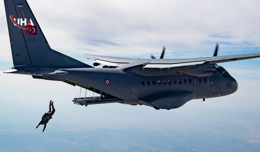 MSB Duyurdu: Konya'da Paraşüt Atlayışları Başarıyla Yapıldı