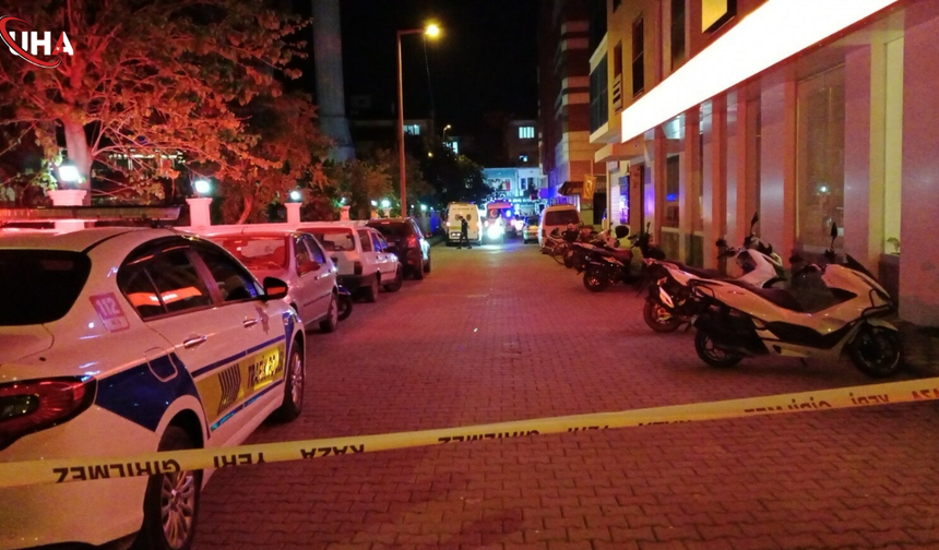 Tartıştığı 2 Kadını Öldürdü, Yakalanacağını Anlayınca Kendi Hayatına Kastetti