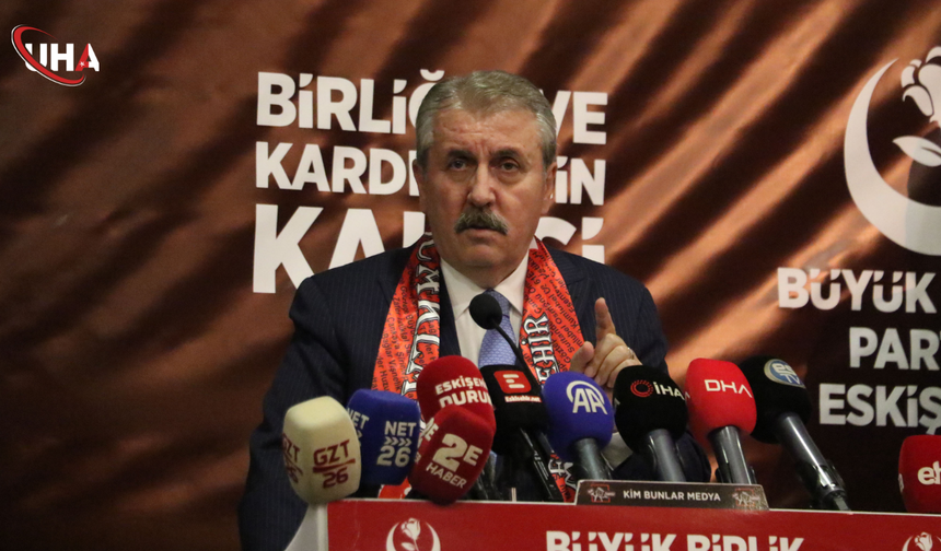 Mustafa Destici: Çocuklarımızı Mümkün Olduğu Kadar Genç Yaşta Evlendirmeliyiz