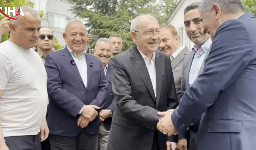 Kemal Kılıçdaroğlu'nun Partililerle Bayramlaşması