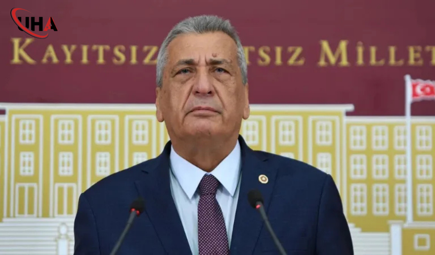 CHP'de İhraç Depremi: Milletvekili Hasan Öztürkmen İçin 'Kesin İhraç' İstendi