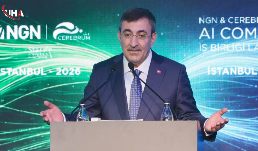 Cevdet Yılmaz: Yeni Dönemin Petrolü, Gazı Neyse Bütün Temel Hammaddesi Veri