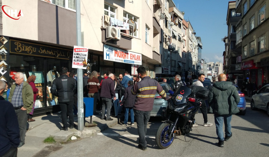 Eski Kız Arkadaşının Yakınları Tarafından Saldırıya Uğradı: 2 Yaralı