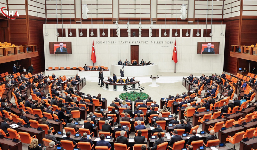 Fahiş Site Aidatlarına Yönelik Düzenlemeleri De İçeren Teklif Kabul Edildi