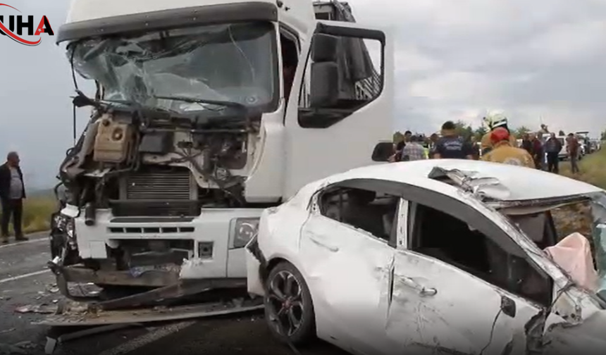Manisa Kula'da Zincirleme Trafik Kazası
