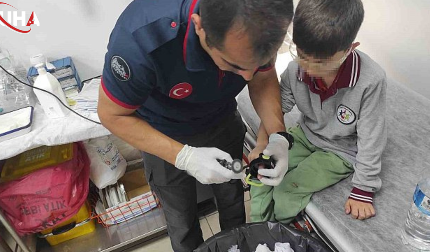 Okulda Matara Kazası: Parmağı Sıkışan Çocuk Hastaneye Kaldırıldı