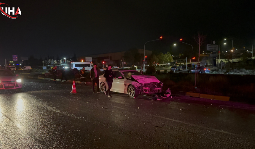 Niğde’de Trafik Kazası:2’si Ağır 4 Yaralı