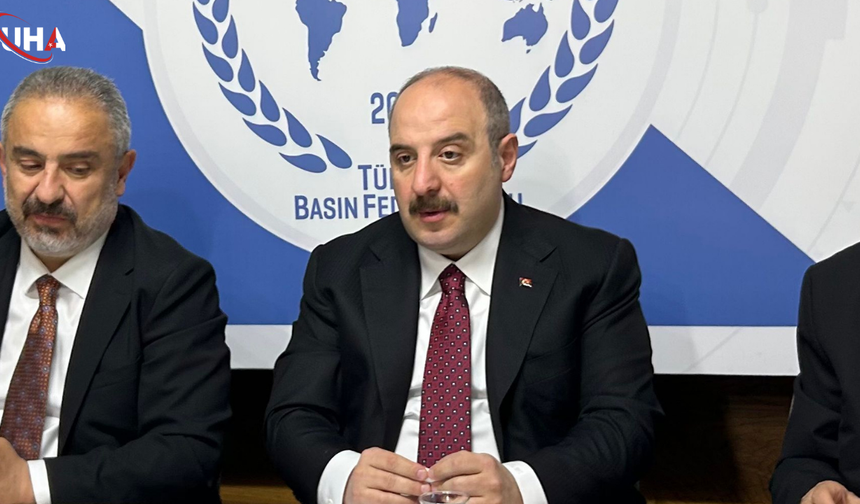 Mustafa Varank: CHP'nin Adayı Özgür Özel