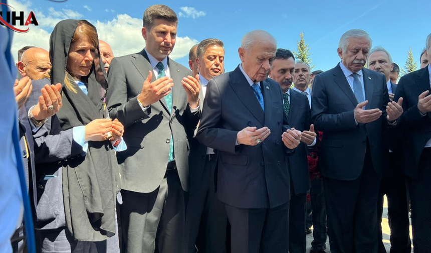 MHP Lideri Bahçeli'den Kızılcahamam'da Anlamlı Muhasebe