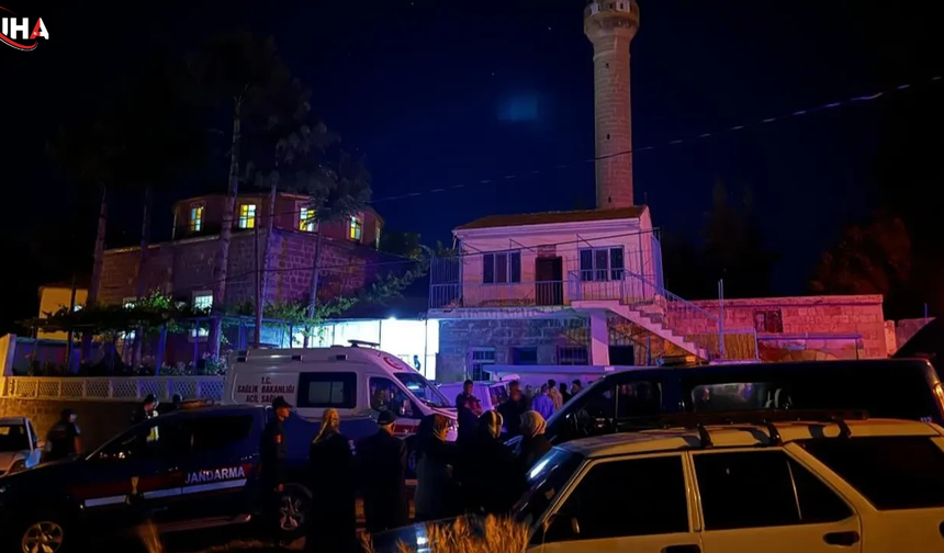 Kayseri'de Cemaate Yönelik Bıçaklı Saldırı: İki Kişi Hayatını Kaybetti