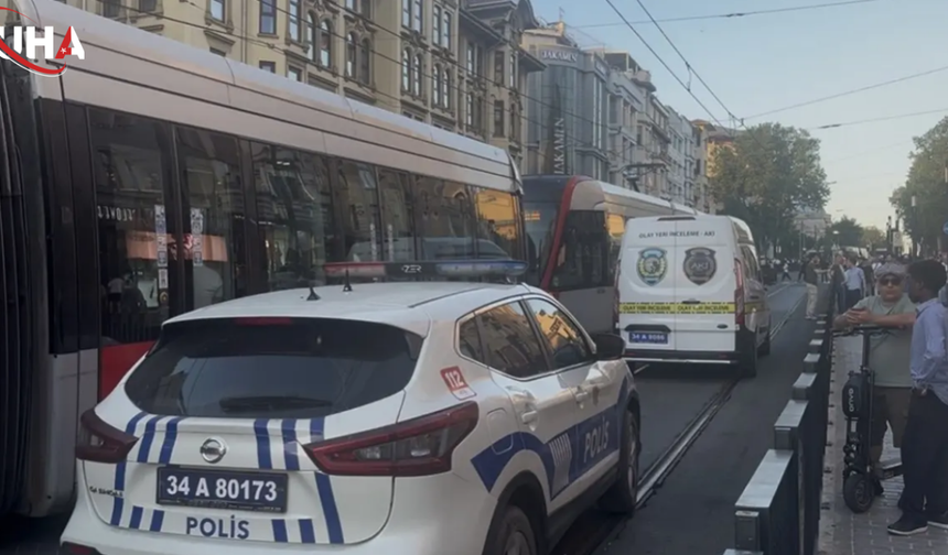 Fatih'te Tramvay Hattında Kaza: 6 Yaşındaki Çocuk Öldü