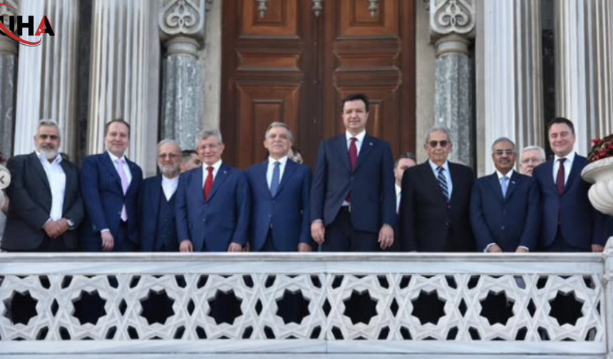 Abdullah Gül Ve 4 Lider D-8 Zirvesi'nde Buluştu
