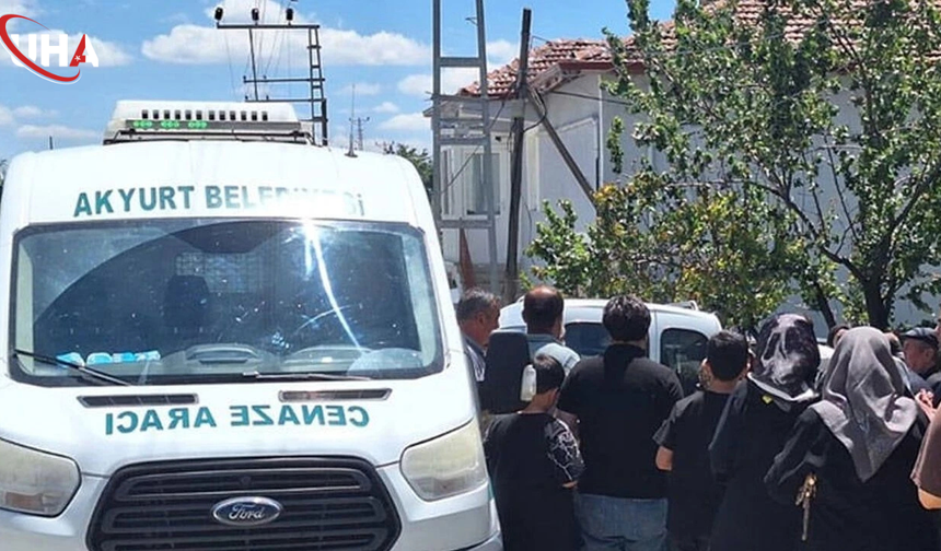 Uzaklaştırma Kararına Rağmen Eşini Piknikte Katletti