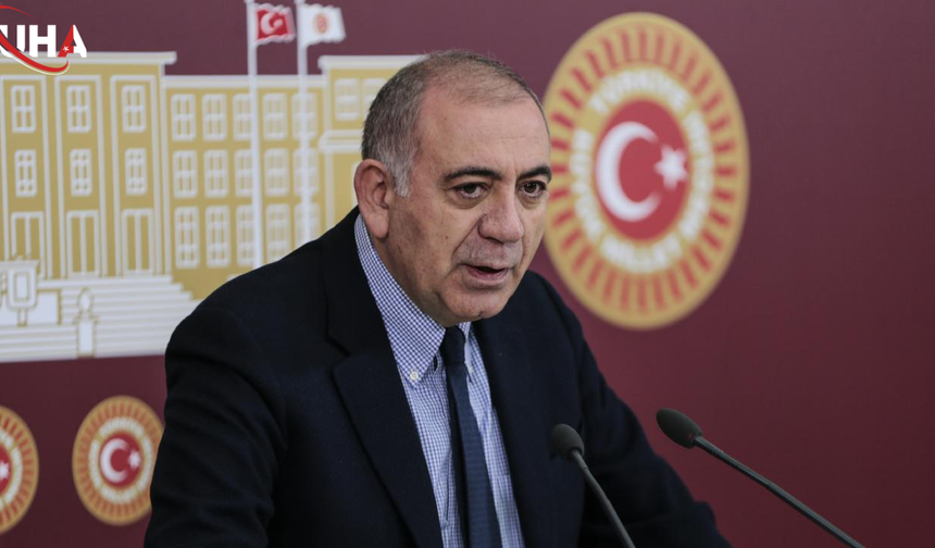 Gürsel Tekin'den Eleştiri: Kılıçdaroğlu Döneminde Tek Bir İtirazınızı Duymadım