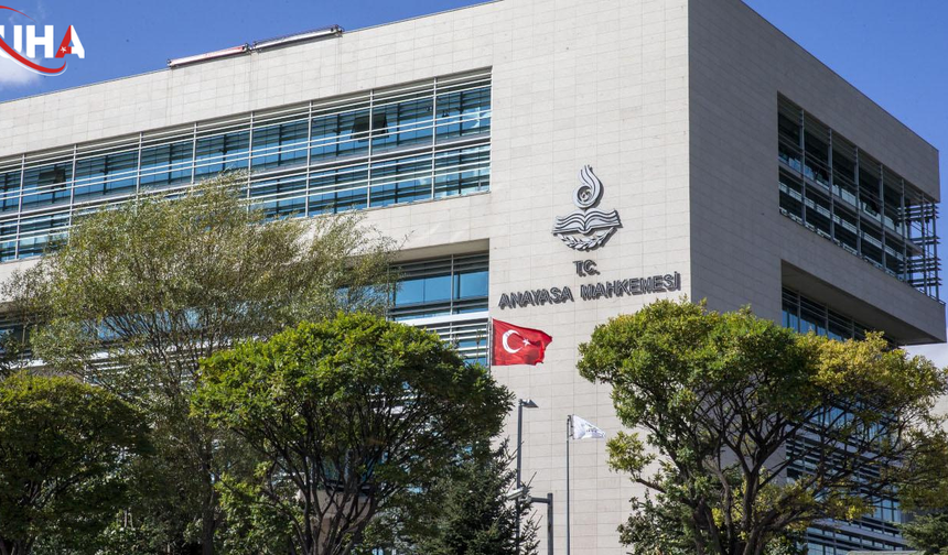 AK Parti Yeni Anayasa Metnini Bitirdi