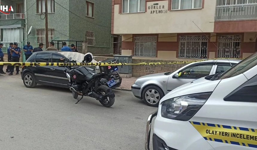 Tartıştığı Üvey Annesini Ve Kız Kardeşini Katletti
