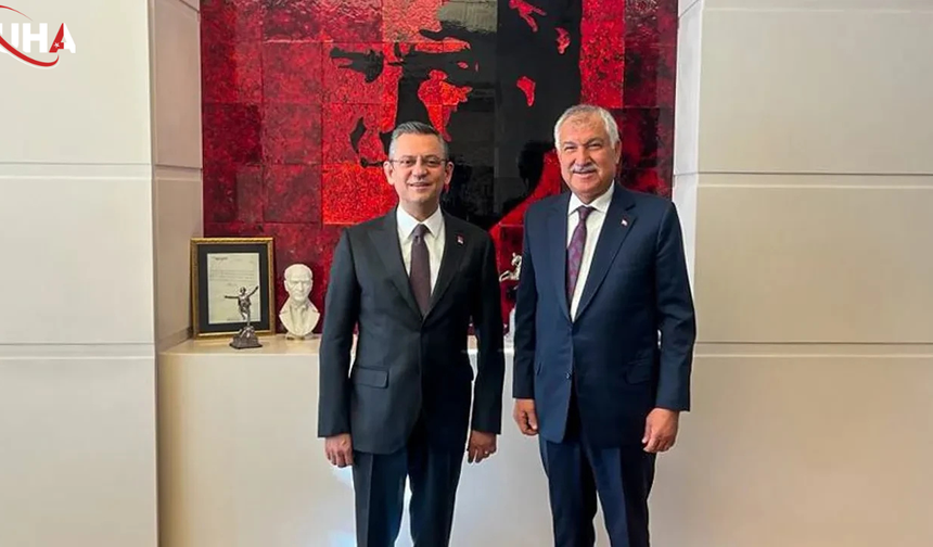 Zeydan Karalar'dan Özgür Özel'in Yeni Partisine Net Yanıt: CHP'de Kalacağım