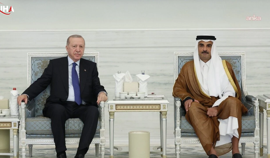 Cumhurbaşkanı Erdoğan'dan Katar'a Taziye Ziyareti: Doha'da Sıcak Karşılama