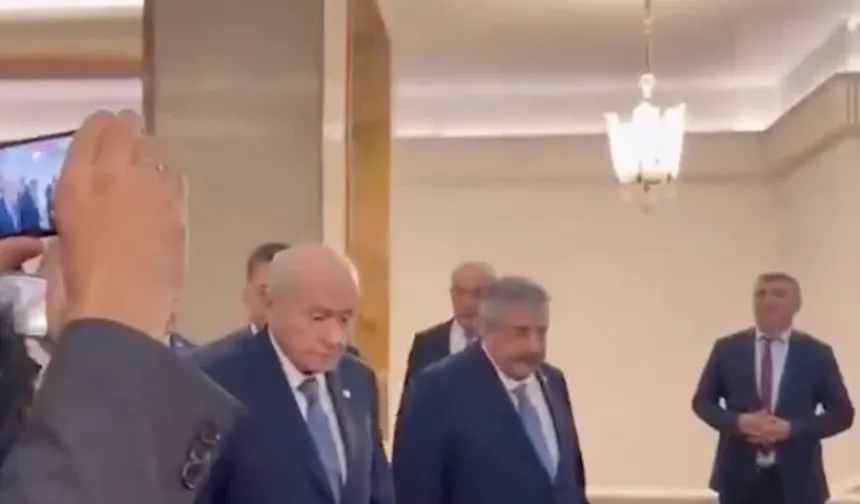 Muhabirin Sözleri Devlet Bahçeli’yi Kızdırdı! ‘Soru mu Bu Şimdi?’