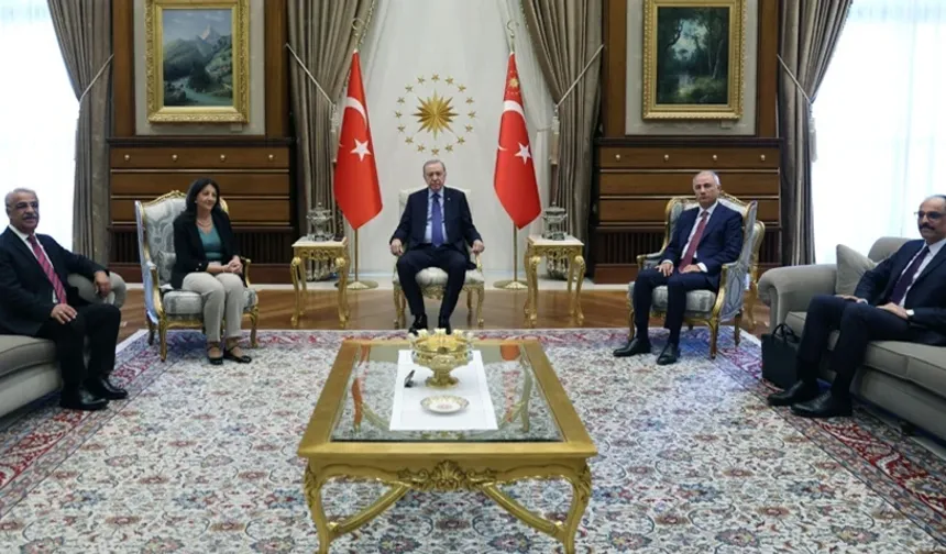 Çerçeve Yasa Sonrası İlk kritik Temas! İmralı Heyeti Erdoğan İle Görüştü