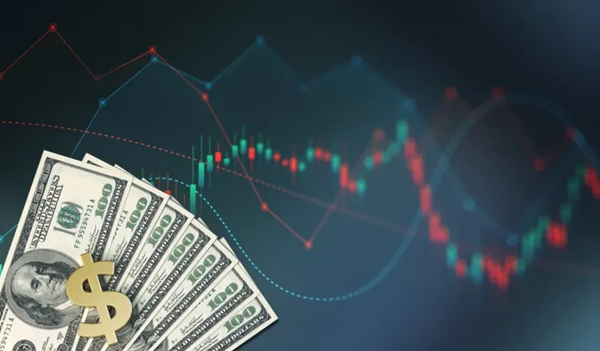 Dolar ve Euroda Dikkat Çeken Hareket: İşte Günün İlk Rakamları
