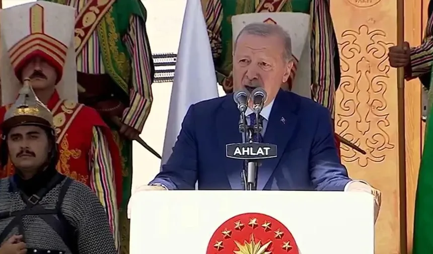 Erdoğan Ahlat’tan İsrail'e Resti Çekti: Herkesin Hesabı Varsa Bizim de Bir Planımız Var