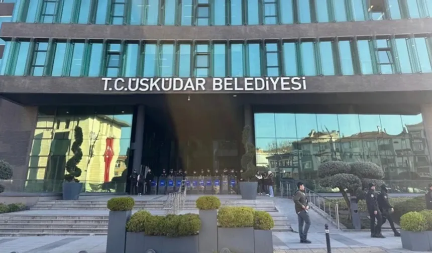 Mahkeme Durdurdu, Valilik Yeni Görevlendirmeyi Açıkladı! Üsküdar Belediyesi'nde Koltuğa Kim Oturacak?