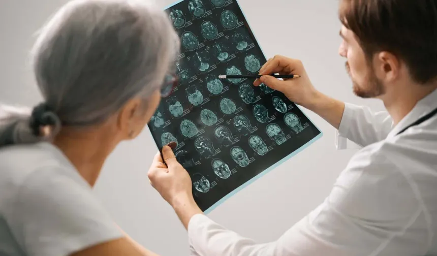 Alzheimer Araştırmalarında Çığır Açan Keşif: ERBB4 Reseptörü Hastalığın Seyrini Değiştiriyor