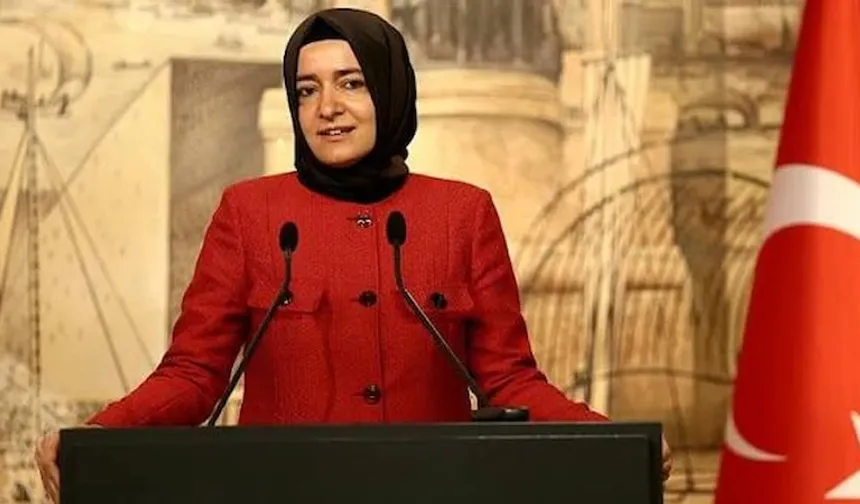 AK Parti Genel Başkan Yardımcısı Fatma Betül Sayan İstifa Etti