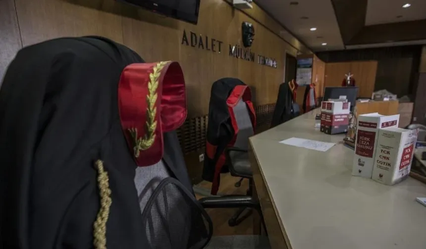 Ergenekon Dosyasında Flaş Gelişme! 21 Eski Hakim ve Savcı Hakkında Karar