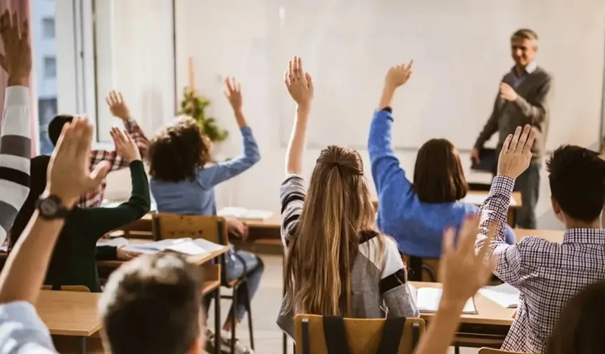 Avrupa'da Eğitimde Büyük Düşüş: Dört Ülkede PISA Sonuçları Tarihinin En Düşük Seviyesinde
