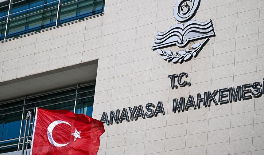 Anayasa Mahkemesinden Kritik Mesai: Yeni Parti’nin İsim Hükümsüzlüğü Talebi Masada