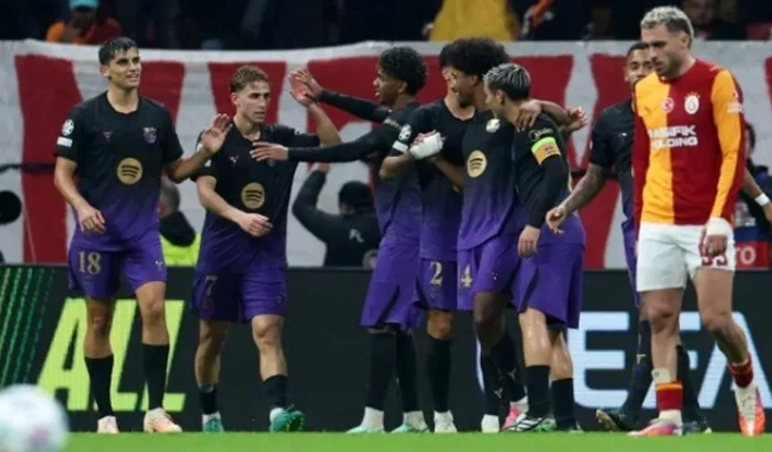 Galatasaray 1 : 4 Barcelona (BARCA'YA DİŞ GEÇİREMEDİK)