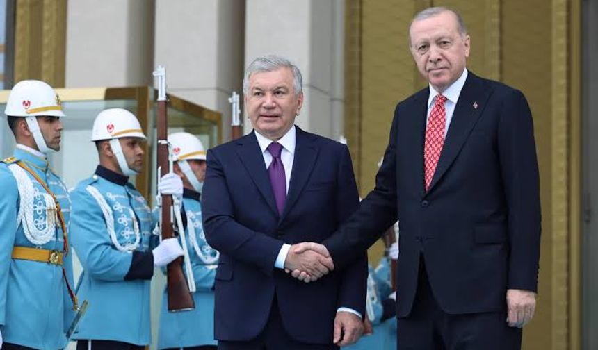 Cumhurbaşkanı Erdoğan Ve Mirziyoyev Zirve Öncesi Külliye'de Bir Araya Geldi