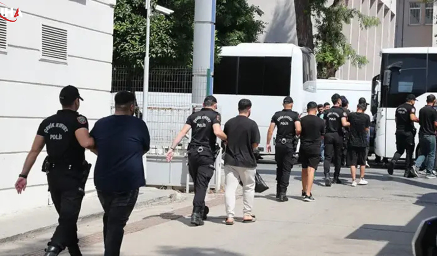 Sahte İlanlar Ve Yalan Vaatlerle 523 Milyon Lira Çaldılar